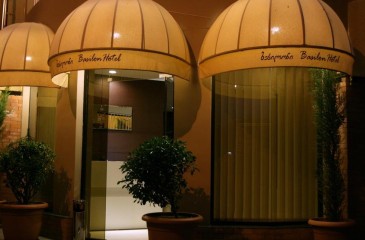 هتل باسیلون تفلیس