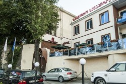 هتل ساناپیرو تفلیس