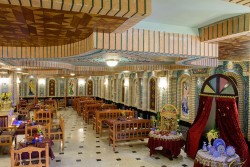 هتل قصر طلایی مشهد